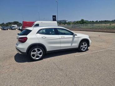 SPOTICAR Mercedes Gla Gla 180 D Sport Auto Usata - Suv Diesel Bianco - Taranto - 1202363340_3