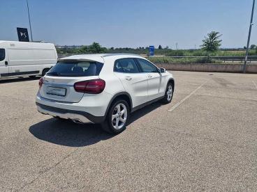 SPOTICAR Mercedes Gla Gla 180 D Sport Auto Usata - Suv Diesel Bianco - Taranto - 1202363340_4