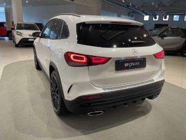 SPOTICAR Mercedes Gla Classe Gla Gla 220 D Automatic 4matic Premium Usata - Suv Diesel Bianco - Montagna In Valtellina - 502411122_3