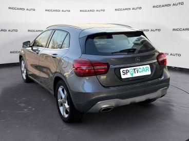 SPOTICAR Mercedes Gla (x156) 180 Business Usata - Suv Benzina Nero - Magenta - 1202438213_4