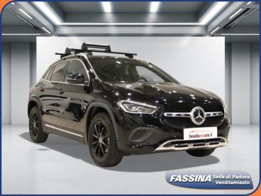 SPOTICAR Mercedes Gla Classe Gla Gla 180 D Automatic Sport Plus (presso Usata - Suv Diesel Nero - Milano - 502443525_1