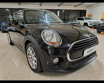 SPOTICAR Mini Mini Iv F54-f55-f56-f57 3p 1.5 One 75cv Usata - City Car Diesel Nero - Venturina Terme - 502294078_3