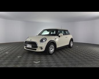SPOTICAR Mini Mini Iv F56 2018 3p 3p 1.5 One 75cv Usata - City Car Benzina Bianco - Piacenza - 502314874_2