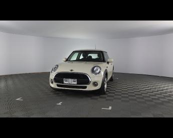 SPOTICAR Mini Mini Iv F56 2018 3p 3p 1.5 One 75cv Usata - City Car Benzina Bianco - Piacenza - 502314874_3