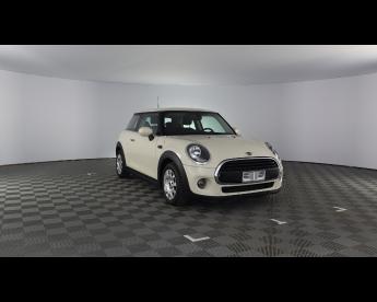 SPOTICAR Mini Mini Iv F56 2018 3p 3p 1.5 One 75cv Usata - City Car Benzina Bianco - Piacenza - 502314874_5