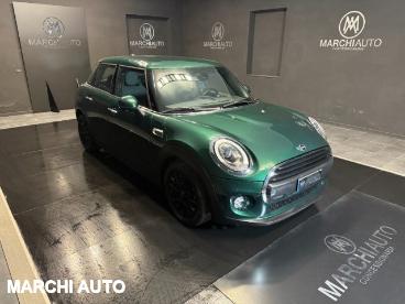 SPOTICAR Mini Mini Cooper D 1.5 Business Xl 5 Porte Usata - City Car Diesel Verde - Bastia Umbra - 502378788_3