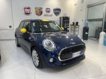 SPOTICAR Mini Mini 5 Porte 1.5 Cooper D 5 Porte Usata - City Car Diesel Blu - Vigevano - 502381229_1