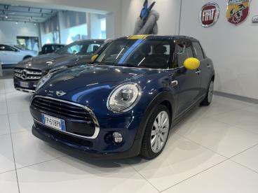 SPOTICAR Mini Mini 5 Porte 1.5 Cooper D 5 Porte Usata - City Car Diesel Blu - Vigevano - 502381229_2