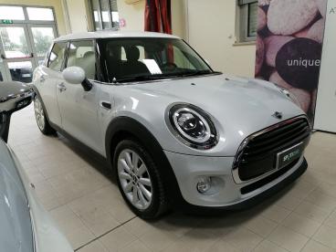 SPOTICAR Mini Mini 5 Porte 1.5 Cooper D Baker Street 5 Porte Usata - City Car Diesel Grigio - Foggia - 502428807_3