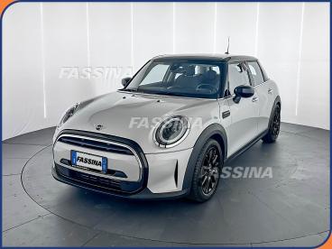 SPOTICAR Mini Mini 5 Porte 5p 1.5 Cooper Classic Auto Usata - City Car Benzina Grigio - Milano - 502435320_3