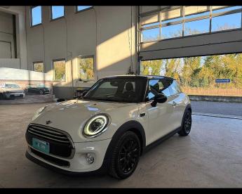 SPOTICAR Mini Mini 3p 1.5 Cooper Hype Usata - City Car Benzina Bianco - Terni - 1202444416_1