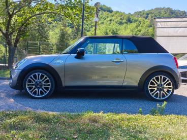 SPOTICAR Mini Mini 2.0 Cooper Sd Aut. Cabrio Usata - City Car Diesel Grigio - Santo Stefano Di Magra - 502480572_4