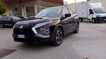 SPOTICAR Mitsubishi Canter Cross 2.4 Phev Diamond Usata - Suv Ibrido Nero - Lancusi - 502329592_1