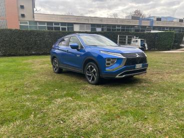 SPOTICAR Mitsubishi Canter Cross 2.4 Phev Instyle Sda S-awc Usata - Suv Ibrido Blu - Lancusi - 502333224_2