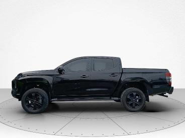 SPOTICAR Mitsubishi L200 2.3 D Double Cab 4x4 Super Select Intense Usata - Pick Up Diesel Nero - Teramo - 1202421130_2