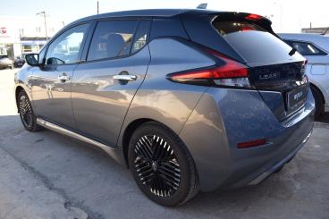 SPOTICAR Nissan Leaf N-connecta 40 Kwh Usata - Berlina Elettrica Grigio - Giarre - 502271289_5