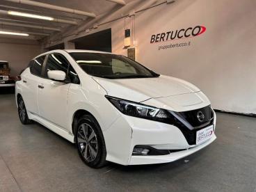 SPOTICAR Nissan Leaf Acenta 40 Kwh Usata - Berlina Elettrica Bianco - Legnago - 602312729_1
