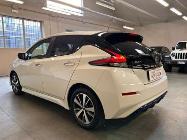 SPOTICAR Nissan Leaf Acenta 40 Kwh Usata - Berlina Elettrica Bianco - Legnago - 602312729_4