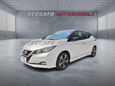 SPOTICAR Nissan Leaf Tekna 40kwh 150cv My19 Usata - Berlina Elettrica Bianco - Albignasego - 502369796_1