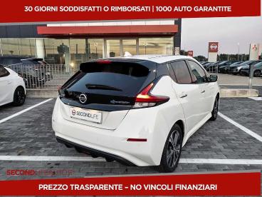 SPOTICAR Nissan Leaf N-connecta 40kwh 150cv My19 Usata - Berlina Elettrica Bianco - San Giovanni Teatino - 1202379626_5