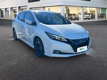 SPOTICAR Nissan Leaf Ii 2022 40kwh Acenta 150cv Usata - Berlina Elettrica Bianco - Spoltore - 602398719_3
