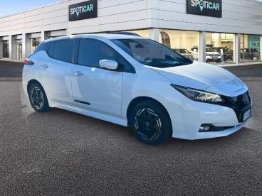 SPOTICAR Nissan Leaf Ii 2022 40kwh Acenta 150cv Usata - Berlina Elettrica Bianco - Spoltore - 602398719_4