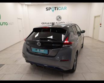 SPOTICAR Nissan Leaf Ii E+ Tekna 62kwh 217cv Usata - Berlina Elettrica Argento - Alessandria - 1202467362_5