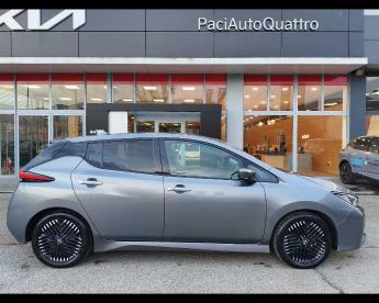 SPOTICAR Nissan Leaf 40kwh N-connecta 150cv Usata - Berlina Elettrica Grigio - Terni - 1202515595_4