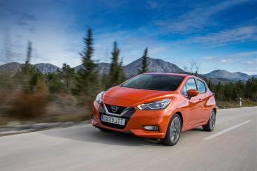 SPOTICAR Nissan Micra V 2017 1.0 Ig-t Acenta 92cv Usata - City Car Benzina Grigio - Lancusi - 502492651_2