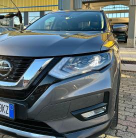 SPOTICAR Nissan X-trail Iii 2017 Diesel 1.7 Dci Tekna 4wd X-tronic Usata - Suv Diesel Grigio - Bollengo - 502417713_4