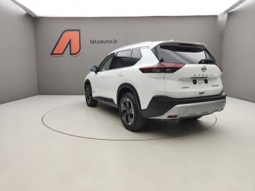 SPOTICAR Nissan X-trail Iv 2022 1.5 E-power 158cv N-connecta E-4orce 4wd 7 Usata - Suv Ibrido Plug-in Bianco - Voghera - 502421427_5