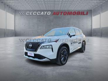 SPOTICAR Nissan X-trail 1.5 E-power Tekna E-4orce 4wd Auto Usata - Suv Ibrido Bianco - Albignasego - 502453385_1