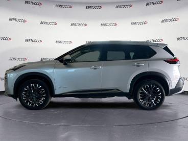 SPOTICAR Nissan X-trail 4ª Serie E-power 2wd 5 Posti Tekna Usata - Suv Ibrido Argento - Legnago - 602465631_4