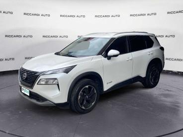 SPOTICAR Nissan X-trail 4ª Serie E-power 2wd 5 Posti N-connecta Usata - Suv Benzina Bianco - Magenta - 1202466442_1