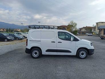 SPOTICAR Opel Combo Cargo 1.5d 100cv 10q Edition L1h1 S&s Mt5 E6.2 Usata - Coupé-cabriolet Diesel Bianco - Lucca - 1202443020_3