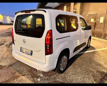 SPOTICAR Opel Combo Life 1.5d 100 Cv S&s Edition Plus Usata - Family Car Diesel Bianco - Campi Bisenzio - 1202433408_4