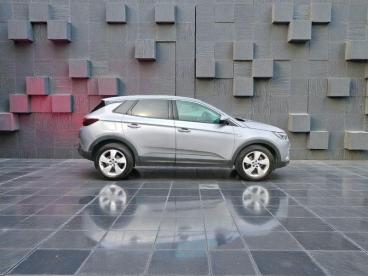 SPOTICAR Opel Grandland X 1.6 Diesel Ecotec Start And Stop Aut. Ultimate Usata - Suv Diesel Grigio - Casatenovo - 502394608_2