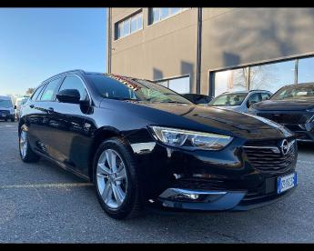 SPOTICAR Opel Insignia Sports Tourer 1.6 Cdti Business S&s 136cv Auto My1 Usata - Station Wagon Diesel Nero - Mirandola - 1202412852_1