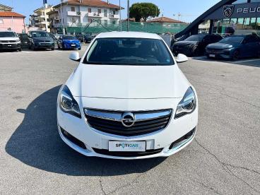 SPOTICAR Opel Insignia 1.6 T Cosmo 170cv 5p Usata - Berlina Benzina Bianco - Rimini - 1202478113_2