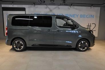 SPOTICAR Opel Zafira 2.2l Bluehdi 180cv Busin Eleg L2 S&s At8 Usata - Monovolume Diesel Verde - Verona - 1202507554_4