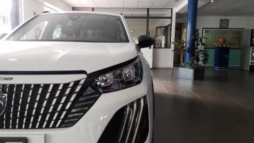 SPOTICAR Peugeot 2008 Puretech 100 S&s Allure Usata - Suv Benzina Bianco - Messina - 1202375140_2