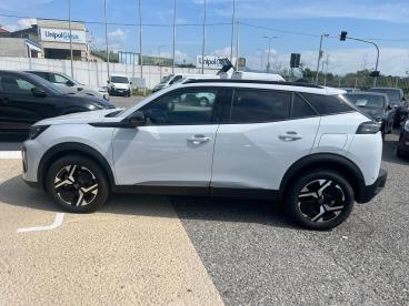SPOTICAR Peugeot 2008 Hybrid 145cv E-dcs6 Allure Auto Usata - Suv Ibrido Bianco - Milano - 502505105_5