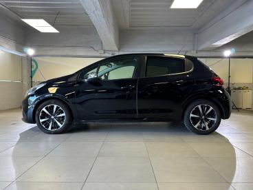 SPOTICAR Peugeot 208 Signature Bluehdi 100cv S/s Usata - City Car Diesel Nero - Milano - 1202489703_4
