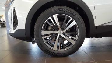 SPOTICAR Peugeot 3008 Hybrid 180 E-eat8 Allure Pack Usata - Suv Benzina Bianco - Messina - 1202283347_3