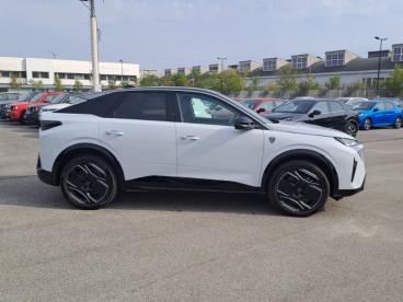 SPOTICAR Peugeot 3008 E 210cv 73 Kwh Gt Usata - Suv Elettrica Bianco - Roma - 1202368383_4