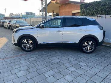 SPOTICAR Peugeot 3008 Bluehdi 130 S&s Eat8 Allure Usata - Suv Diesel Bianco - Venezia-mestre - 1202419590_2