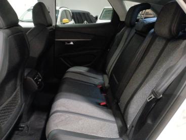 SPOTICAR Peugeot 3008 Bluehdi 130 Eat8 S And S Allure Usata - Suv Diesel Bianco - Perugia - 602427250_5