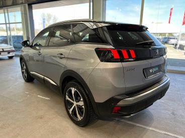 SPOTICAR Peugeot 3008 Bluehdi 130 S&s Allure Usata - Suv Diesel Grigio - Venezia-mestre - 1202439377_2