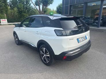 SPOTICAR Peugeot 3008 Hybrid 225 E-eat8 Allure Usata - Suv Elettrica Bianco - Pesaro - 1202488654_3