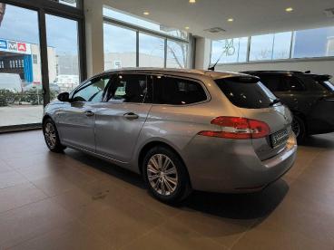SPOTICAR Peugeot 308 Sw 1.5 Bluehdi Allure Pack S&s 130cv Eat8 Usata - Station Wagon Diesel Grigio - Forli - 1202444357_2